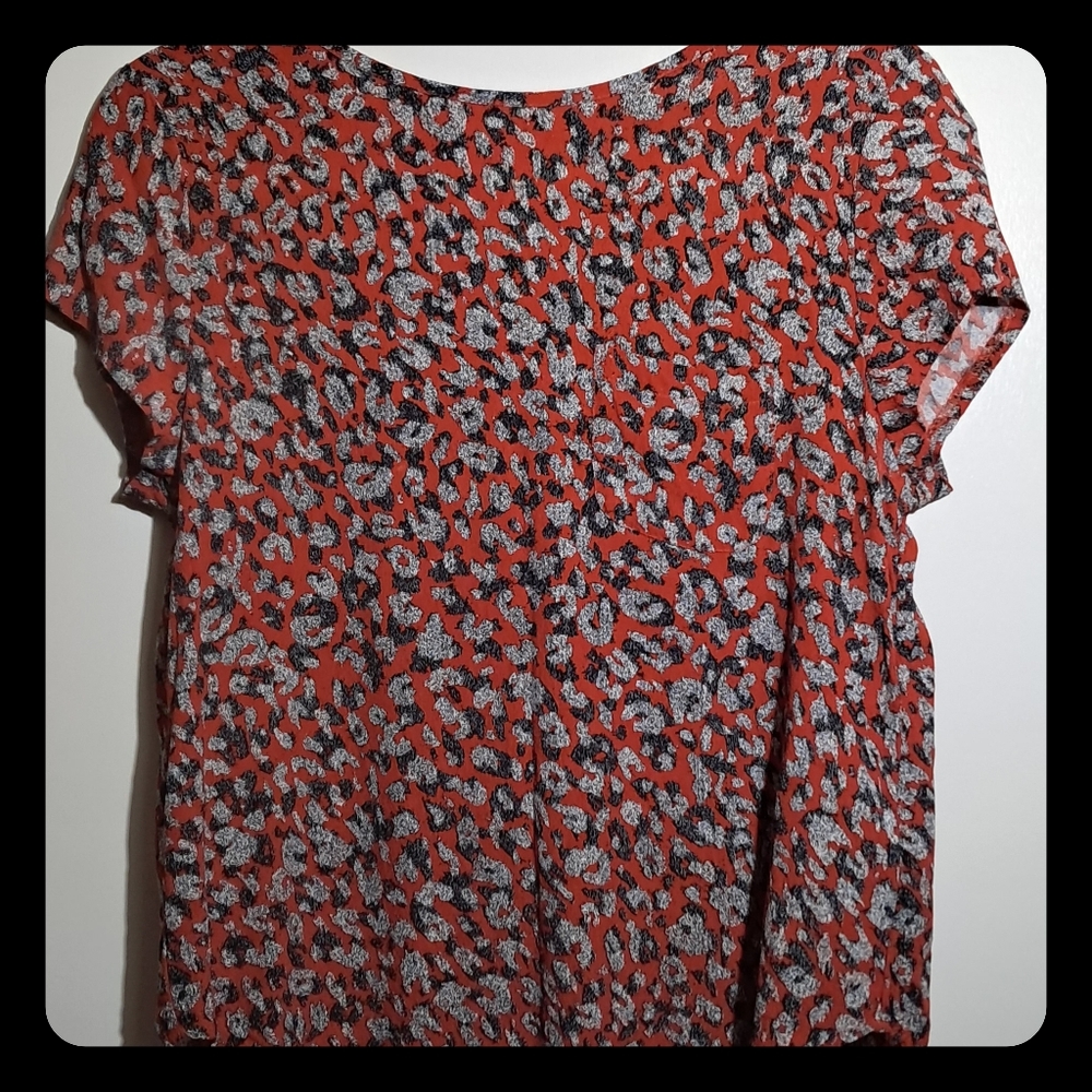 H&M Red & Black Leopard Print Top